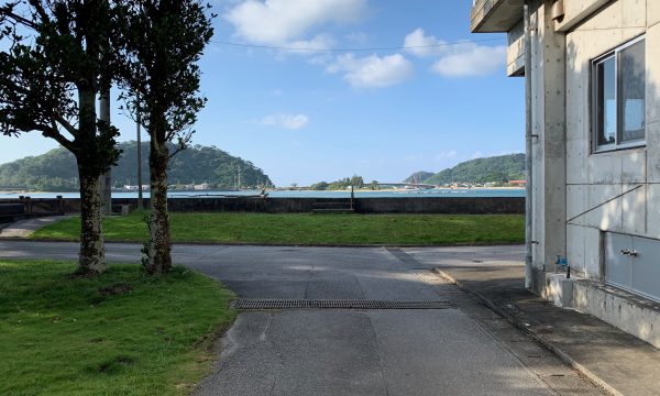 大宜味村白浜の集落
